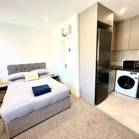Spectacular Modern, Private Apartment,15 Mins To Central London Hendon Exteriér fotografie